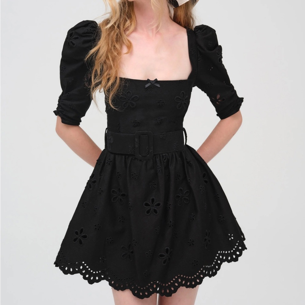 NWOT for love and lemons daisy eyelet belted dress